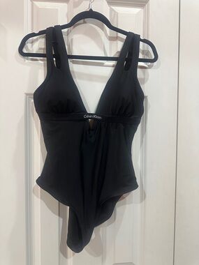 Calvin Klein Black V-Neck One-Piece Swimsuit size L